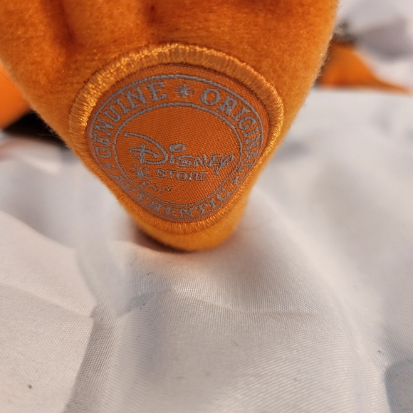 Animal plush from The Muppets Most Wanted Movie. Rare find. NWT. - Picture 2 of 7